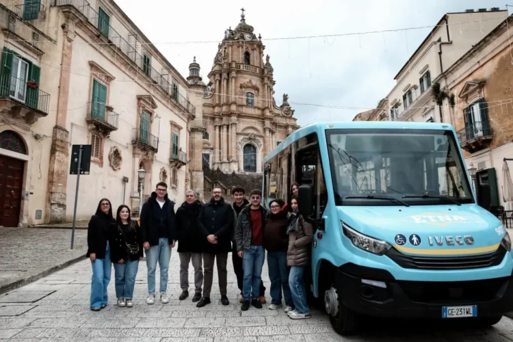Servizio di trasporto pubblico gratuito per gli studenti under 20 residenti a Ragusa
