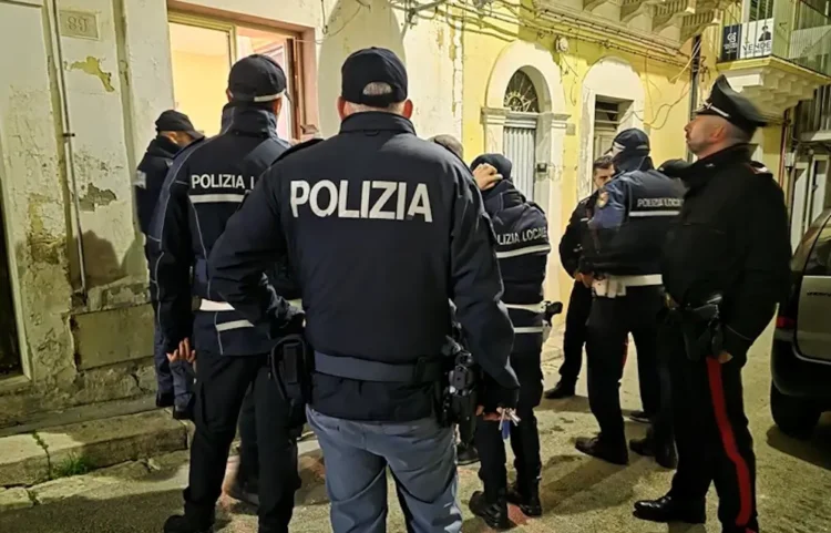 Ragusa: il bilancio dei controlli straordinari interforze in provincia, anche in edifici storici