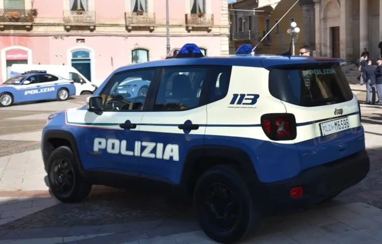 Vittoria, 26enne armata di coltello da cucina: fermata e denunciata
