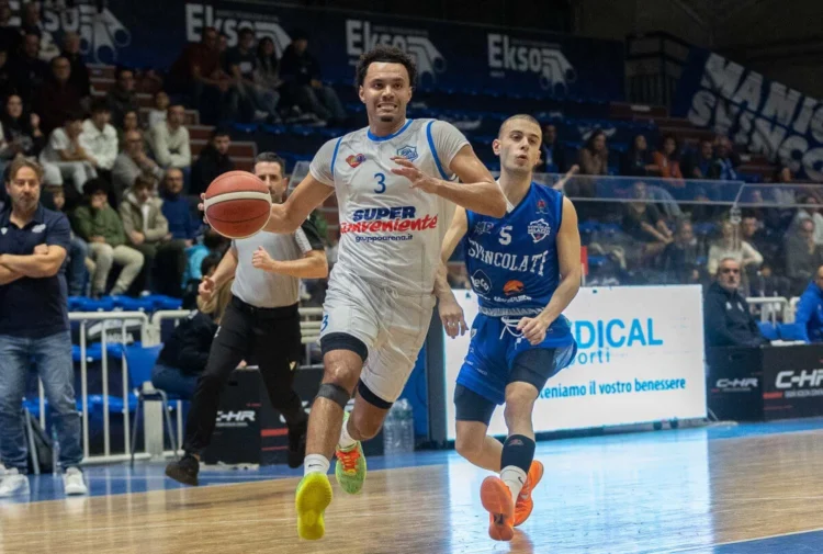 SuperConveniente Ragusa travolge Milazzo (62-91) e vince un derby che vale doppi