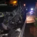 Rottami di una Renault Clio dopo l'incidente sulla provinciale Santa Croce-Comiso.