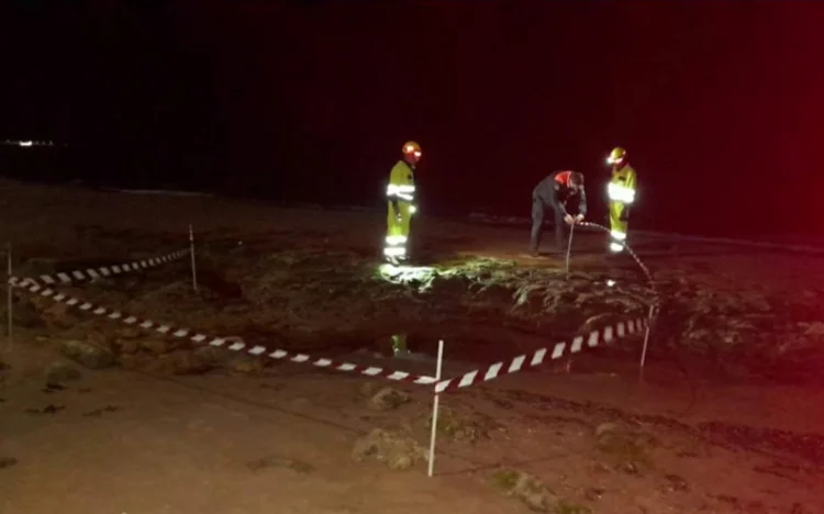 Scoglitti, ordigno esplosivo della seconda guerra mondiale sulla spiaggia dopo il ciclone