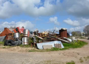 Modica, scoperta e sequestrata discarica abusiva