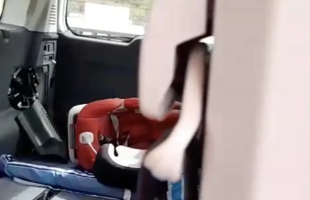 Modica, devastato il pulmino di casa Don Puglisi