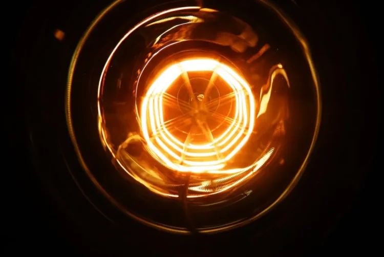 Bonus bollette 2026: come ottenere lo sconto di 115 euro