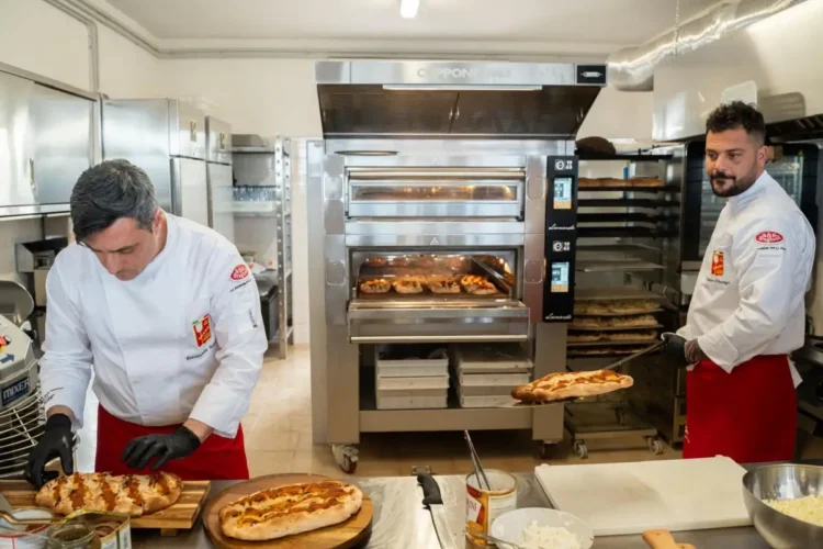 Modica: inaugurata l'unica sede siciliana di Scuola Italiana Pizzaioli