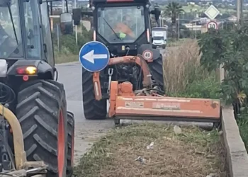 Scicli, iniziata la scerbatura su tutto il territorio comunale