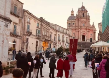 Settimana Santa Ragusa Ibla: le processioni del Lunedì Santo
