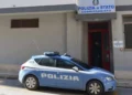 Auto della Polizia di Stato in intervento a Modica per l'arresto di un giovane