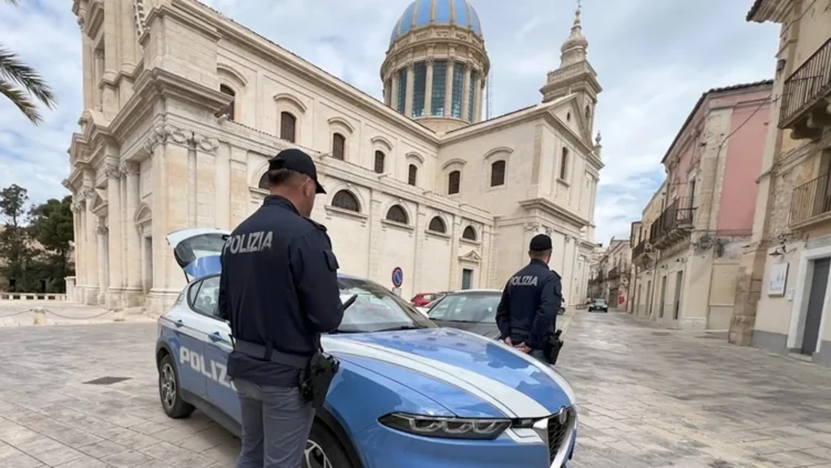 Auto della Polizia di Stato