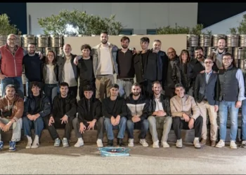 I giocatori e lo staff dell'Avimec Modica durante la cena di fine stagione 2024–25 a Modica