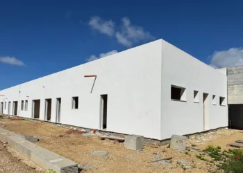 Cantiere della nuova struttura scolastica di via Iozzia a Santa Croce Camerina finanziata dal PNRR.