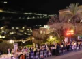 Una cena di gala con cento commensali davanti al Duomo di San Giorgio a Modica