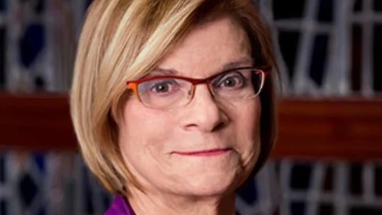 Il Leone di Bronzo simbolo della città di Scicli pronto per la premiazione