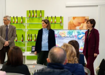 Stand informativo di LILT Ragusa e Despar Sicilia per la prevenzione oncologica presso l'Interspar Le Dune