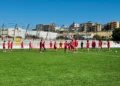 Giocatori del Modica Calcio durante una sessione di allenamento agli ordini di mister Raciti.