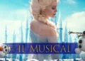 Una scena del musical Elsa e il castello di ghiaccio con attori in costume e scenografia invernale