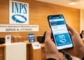 Schermata smartphone che mostra l'accredito dell'Assegno di Inclusione tramite app INPS.