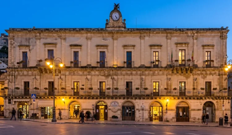 Sede del Comune di Modica dove si è svolta la seduta consiliare sui passi carrabili.