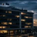 Edifici pubblici con luci ridotte per il risparmio energetico nazionale 2026.