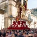 Processione U Gioia Scicli 2026: portatori con la statua del Cristo Risorto nelle vie del centro storico