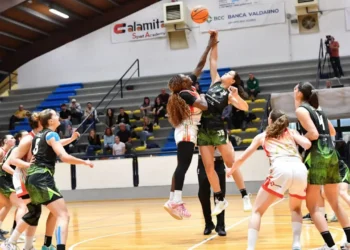 Giocatrice della Passalacqua Ragusa in azione durante gara 1 dei playoff contro la Polisportiva Galli