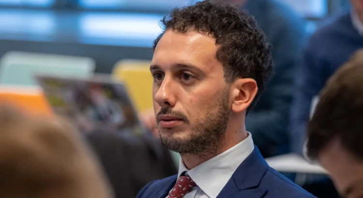 Proposta a Ragusa per destinare 5 milioni di avanzo di bilancio al rifacimento strade. Il consigliere Bennardo sollecita interventi urgenti