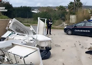 Operazione dei Carabinieri per il sequestro di una discarica abusiva a Ragusa