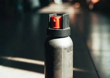 Evacuazione davanti all'Ikea di Catania dopo l'incidente con spray al peperoncino durante il Family Games Day