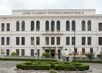 Facciata esterna del liceo classico Vittorio Emanuele II a Palermo