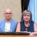 I consiglieri comunali di opposizione Margherita Cascino e Giorgio Civello durante una seduta del Consiglio Comunale di Modica.