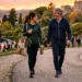 Persone camminano in un parco per attività fisica leggera a maggio
