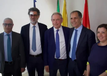 omiso privatizzazione aeroporti, riunione su scali siciliani