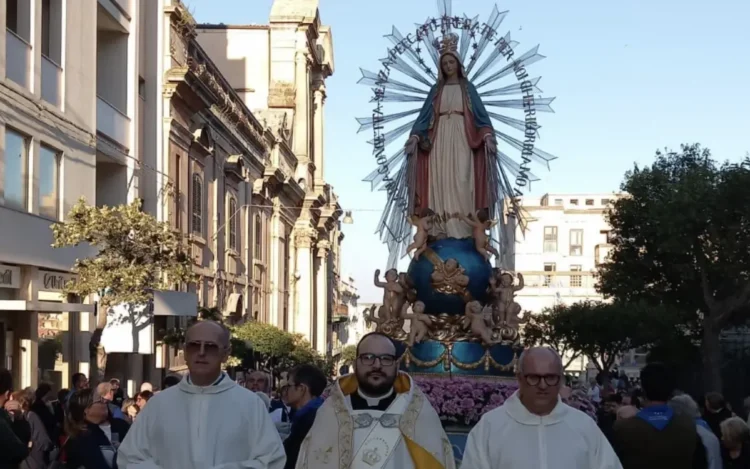 Ragusa celebra Maria SS. della Medaglia e i 76 anni della Diocesi.