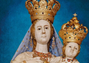Processione religiosa a Chiaramonte Gulfi per la festa Madonna delle Grazie
