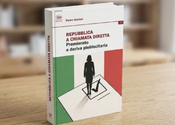 Primo piano della copertina del libro "Repubblica a chiamata diretta. Premierato e deriva plebiscitaria" di Pietro Gurrieri, presentato a Vittoria durante la Settimana della Cultura.