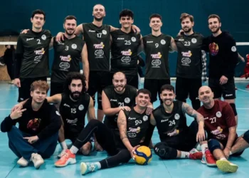 Formazione maschile Dike Pallavolo Modica in palestra prima della fase regionale CSI