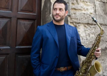 Francesco Cafiso durante le sessioni di registrazione del nuovo album a Londra.
