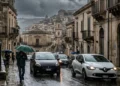 Pioggia e temporale tra Ragusa e Modica durante il peggioramento meteo in Sicilia