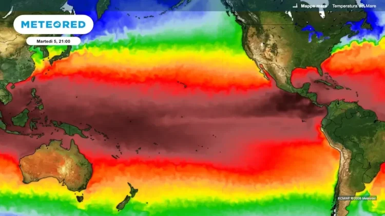Mappa delle anomalie termiche nel Pacifico che annuncia un'estate rovente El Niño per il 2026.