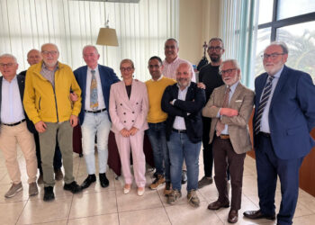 Nuovo consiglio di amministrazione Modica Commerfidi durante una riunione istituzionale