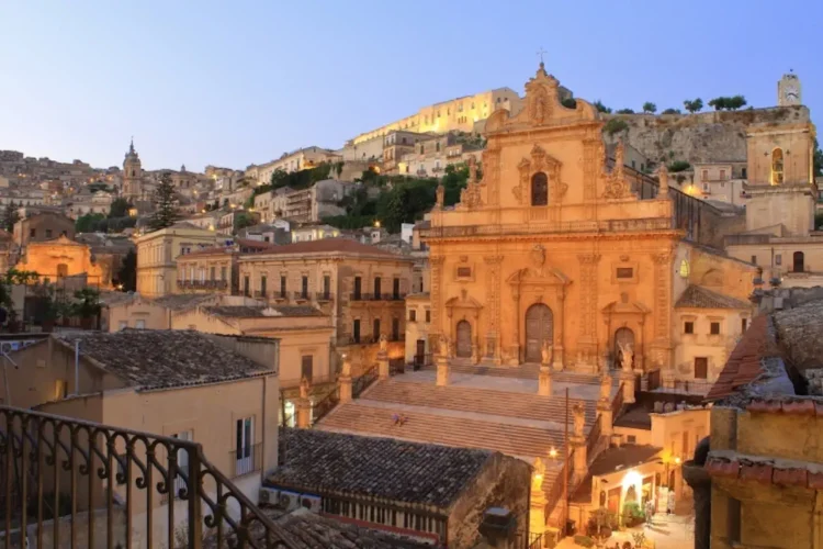 Screening sanitari a Modica durante il congresso Lions Sicilia nel centro storico