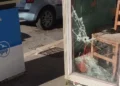 Stazione di servizio a Modica con danni alla cabina dopo un furto con spaccata