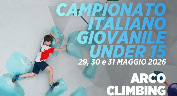 Atleti della Modica Red Rock durante allenamento di arrampicata sportiva