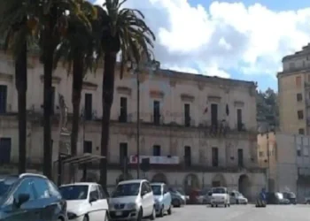 Sede del Comune di Modica in contesto istituzionale