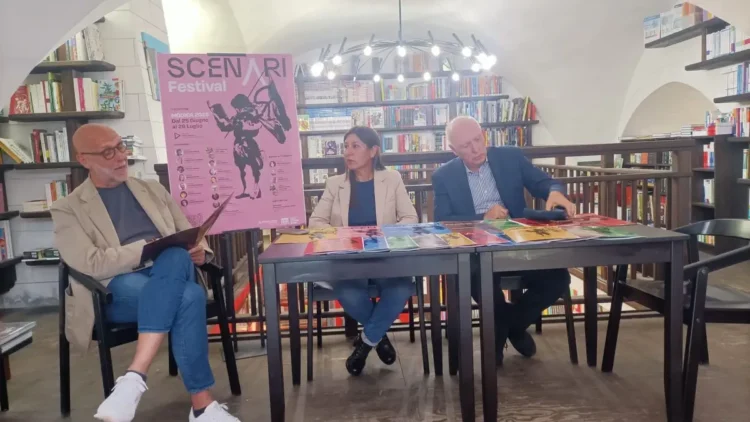 La presentazione del Festival Scenari 2026 nel centro storico di Modica