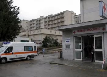 Ingresso ospedale di Modica dopo l’apertura dell’indagine sulla morte del bambino di Pozzallo
