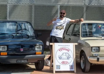 Esposizione di Fiat 126 d'epoca durante il Motor Days a Ragusa