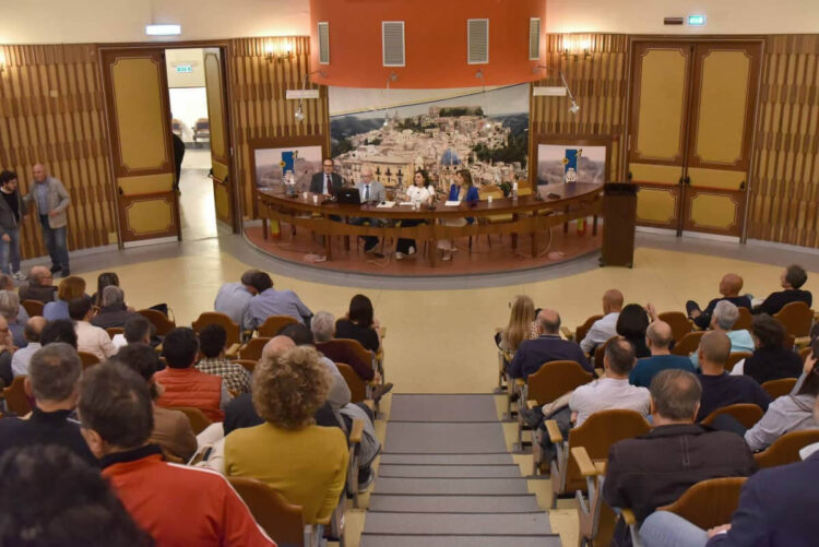 Convegno sul Ragusa Codice appalti nella Camera di Commercio con professionisti e tecnici