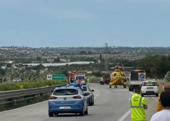 Elisoccorso su autostrada Siracusa-Gela dopo incidente vicino Rosolini